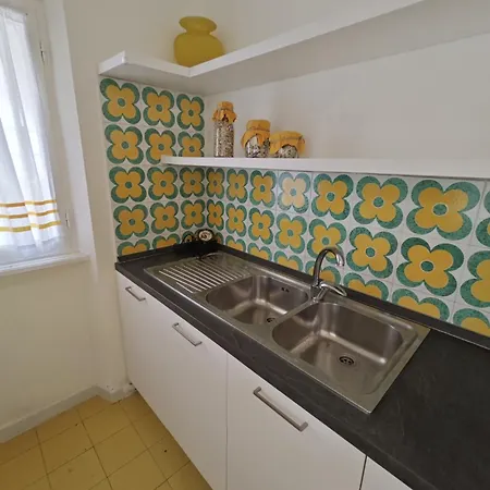 R30 - - Con Giardino Porto Recanati